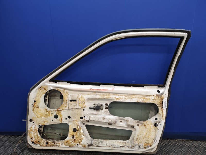 Recambio de puerta delantera derecha para porsche 944 2.5 referencia OEM IAM   