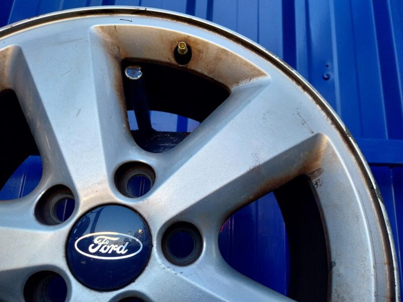 Recambio de llanta para ford focus berlina (cap) referencia OEM IAM 4M51EB  