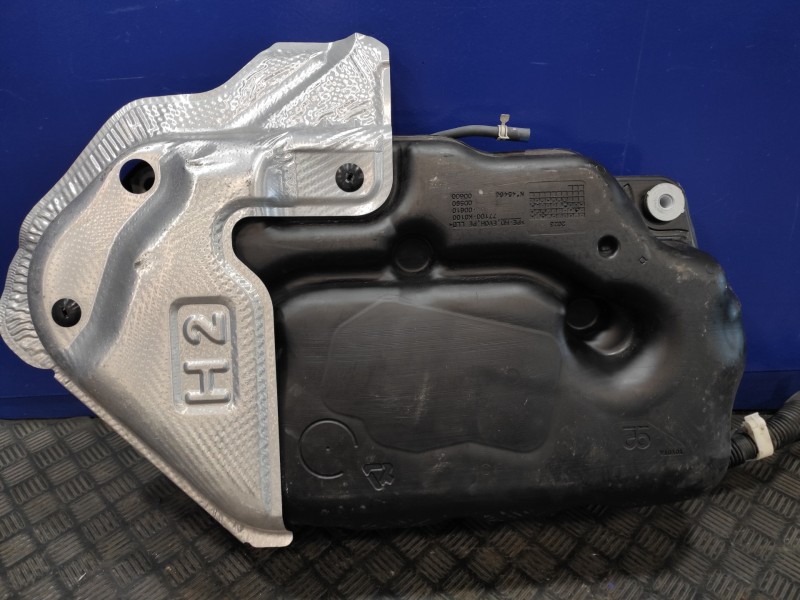 Recambio de deposito combustible para toyota yaris cross cross (xp210) referencia OEM IAM 77100K0100  