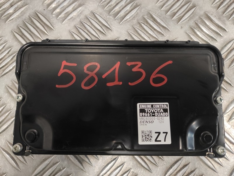 Recambio de centralita motor uce para toyota yaris cross cross (xp210) referencia OEM IAM 896610UA00  MB2830000242