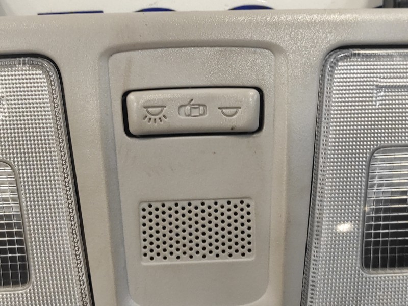 Recambio de luz interior para hyundai i20 active 1.0 tgdi cat referencia OEM IAM 92800C7XXX  92810C7010TTX