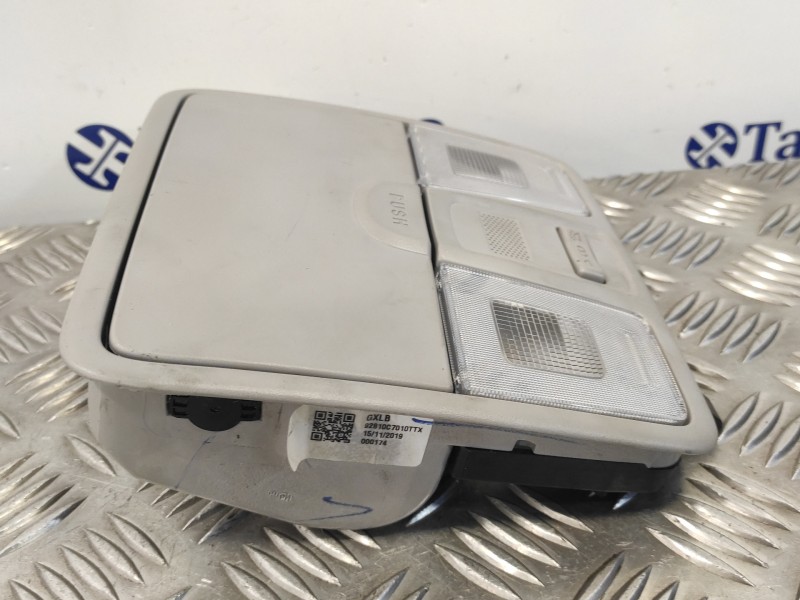 Recambio de luz interior para hyundai i20 active 1.0 tgdi cat referencia OEM IAM 92800C7XXX  92810C7010TTX