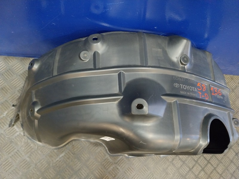 Recambio de plastico paso rueda trasero derecho para toyota yaris cross cross (xp210) referencia OEM IAM 656370D011  