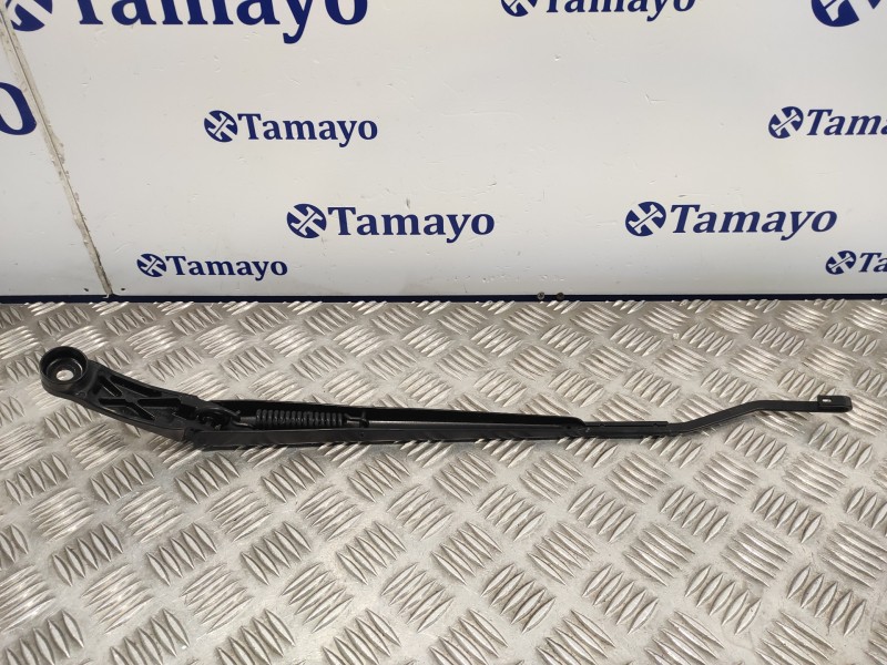 Recambio de brazo limpia delantero izquierdo para toyota yaris cross cross (xp210) referencia OEM IAM   
