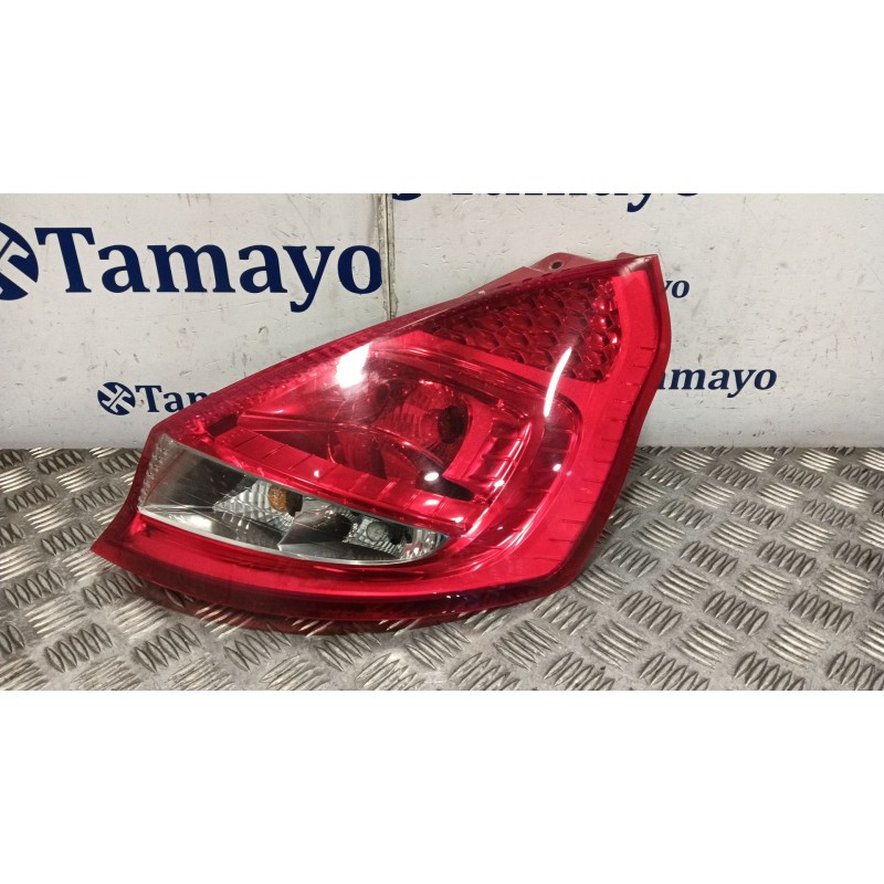 Recambio de piloto trasero derecho para ford fiesta vi (cb1, ccn) 1.6 tdci referencia OEM IAM 8A6113404A  