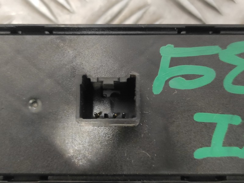 Recambio de mando elevalunas delantero izquierdo para ford mondeo ber. (ca2) referencia OEM IAM 7S7T14A132AB  