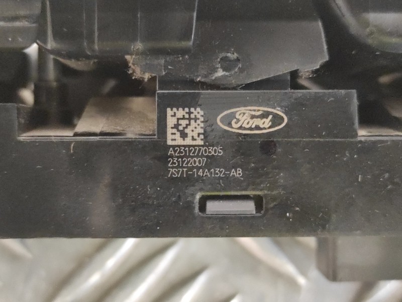 Recambio de mando elevalunas delantero izquierdo para ford mondeo ber. (ca2) referencia OEM IAM 7S7T14A132AB  