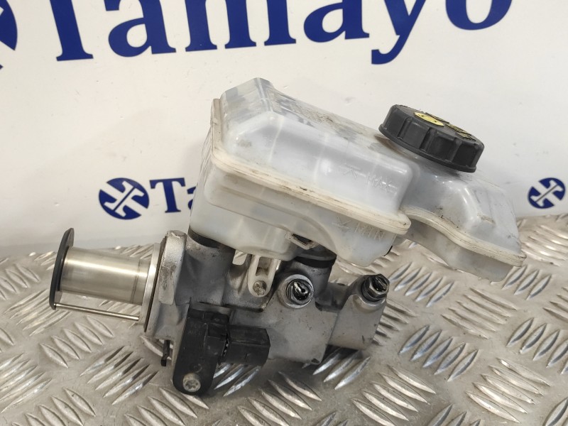 Recambio de bomba freno para audi s3 (8v1) 2.0 16v tfsi referencia OEM IAM 32668423 5Q1611301 1K0945459A