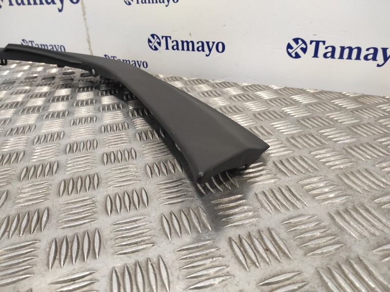 Recambio de aletin trasero derecho para toyota yaris cross cross (xp210) referencia OEM IAM 75651K2011  