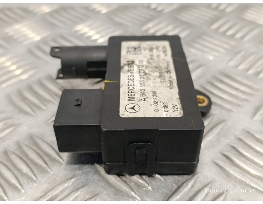 Recambio de caja precalentamiento para mercedes-benz clase a (w169) 2.0 cdi cat referencia OEM IAM A6401532779  51299031