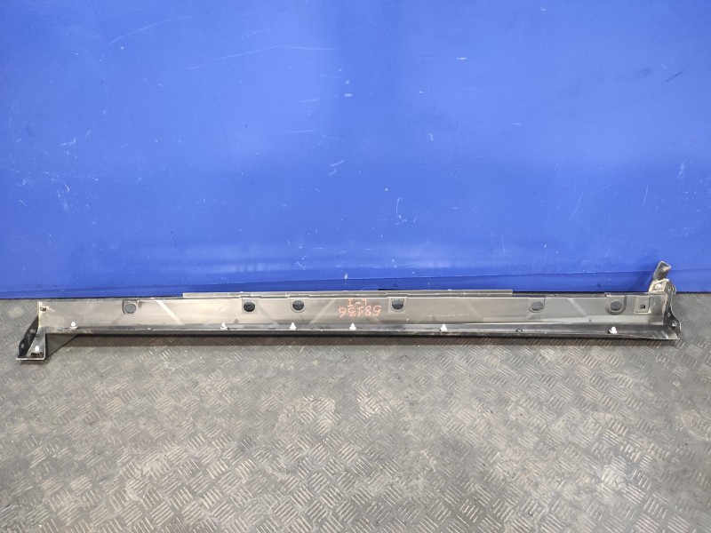 Recambio de faldon lateral para toyota yaris cross cross (xp210) referencia OEM IAM 7585252120  