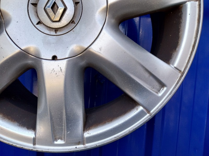 Recambio de llanta para renault laguna iii 1.5 dci diesel referencia OEM IAM 403000005R  