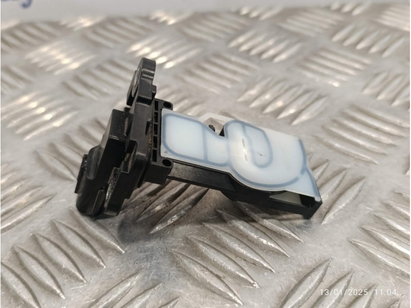 Recambio de caudalimetro para toyota yaris cross cross (xp210) referencia OEM IAM 22204F2010  AFH70M133