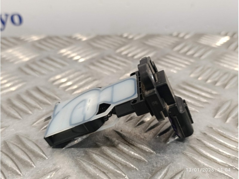 Recambio de caudalimetro para toyota yaris cross cross (xp210) referencia OEM IAM 22204F2010  AFH70M133
