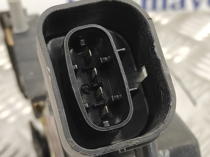 Recambio de cerradura puerta trasera izquierda para toyota land cruiser (j9) 3.0 turbodiesel referencia OEM IAM   