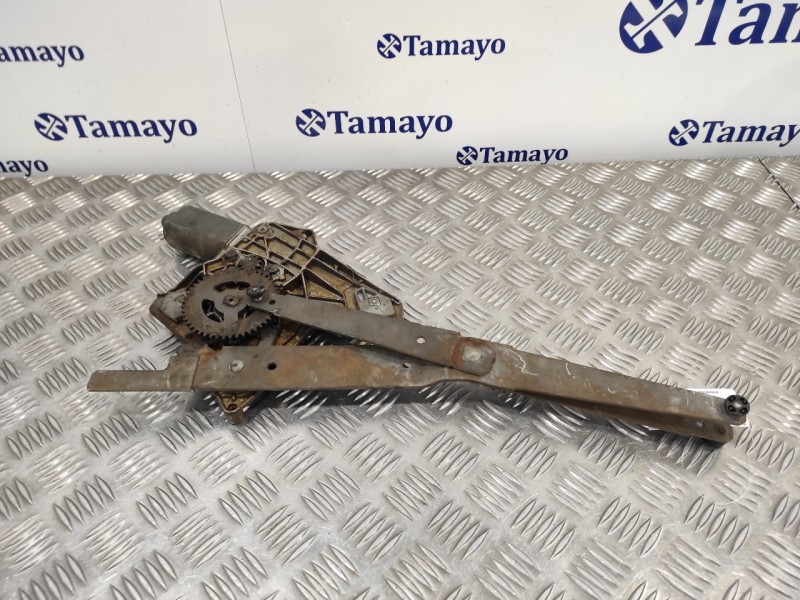 Recambio de elevalunas delantero derecho para porsche 944 2.5 referencia OEM IAM 68024640  477837376B