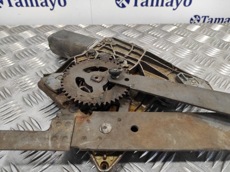 Recambio de elevalunas delantero derecho para porsche 944 2.5 referencia OEM IAM 68024640  477837376B