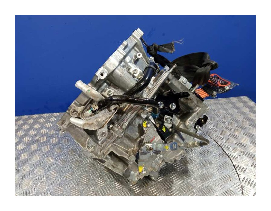 Recambio de caja cambios para toyota yaris (xpa1f/mxph11/chxnbw) hybrid 1.5cc referencia OEM IAM 3CH122  1NM