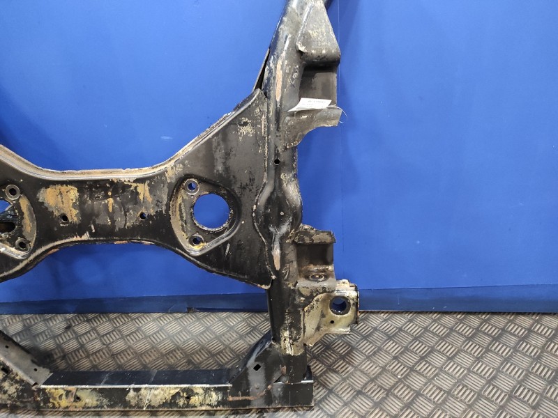 Recambio de puente delantero para mercedes-benz viano (w639) 2.1 cdi cat referencia OEM IAM   