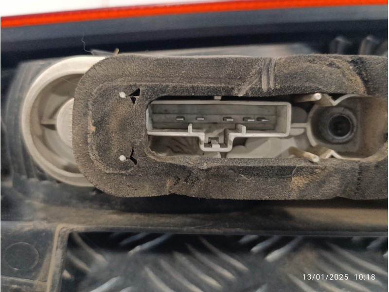 Recambio de piloto trasero izquierdo para ford focus sportbreak (cap) referencia OEM IAM   