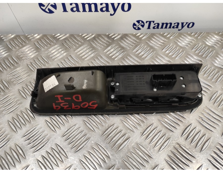 Recambio de mando elevalunas delantero izquierdo para volvo s40 berlina 2.4 cat referencia OEM IAM 30710787 30710789 30710788