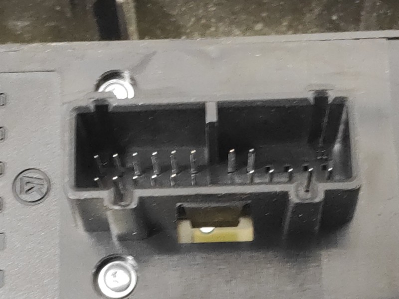 Recambio de mando elevalunas delantero izquierdo para volvo s40 berlina 2.4 cat referencia OEM IAM 30710787 30710789 30710788