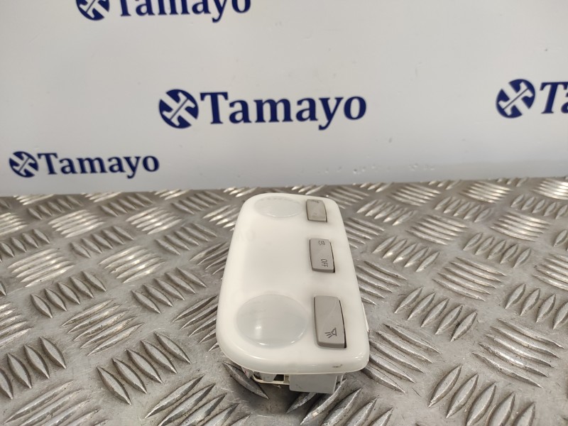 Recambio de luz interior para renault scenic iii 1.5 dci diesel fap referencia OEM IAM 264300008R  