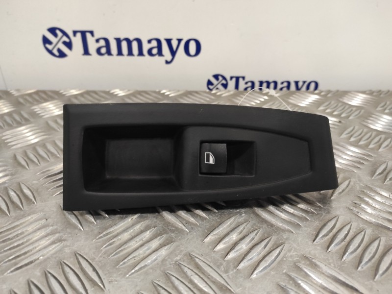 Recambio de mando elevalunas delantero derecho para bmw serie 2 gran tourer (f46) referencia OEM IAM  7333902 920810702