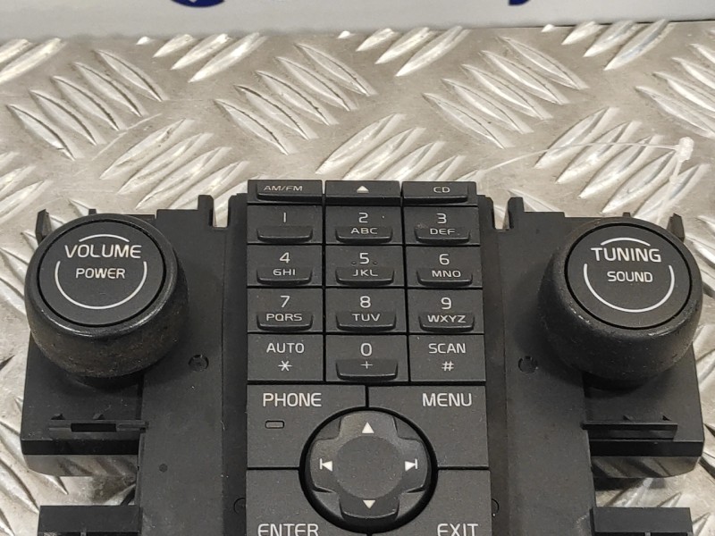 Recambio de mando climatizador para volvo s40 berlina 2.4 cat referencia OEM IAM 8697156  