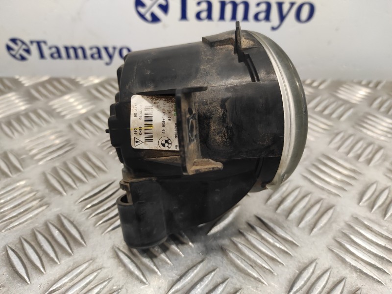 Recambio de faro antiniebla derecho para bmw serie 1 berlina (e81/e87) referencia OEM IAM 89203661  