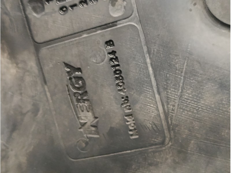 Recambio de deposito combustible para peugeot 308 1.6 blue-hdi fap referencia OEM IAM 9801649680 4050124B 9801649680