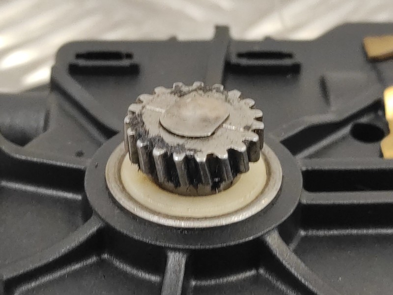 Recambio de motor techo electrico para volvo s40 berlina 2.4 cat referencia OEM IAM 9483561  4N51F53508AD