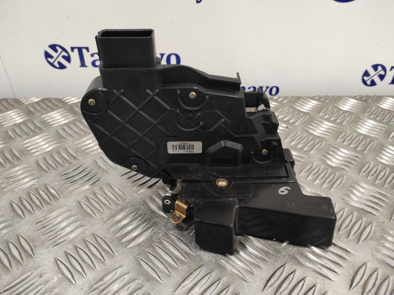 Recambio de cerradura puerta delantera izquierda para volvo s40 berlina 2.4 cat referencia OEM IAM 30699441  