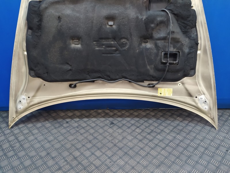 Recambio de capot para volvo s40 berlina 2.4 cat referencia OEM IAM   