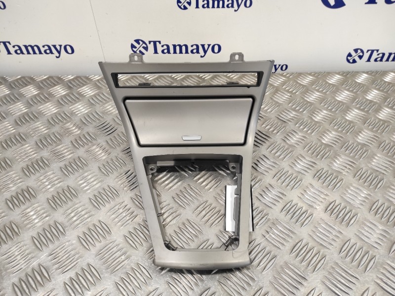 Recambio de cenicero para bmw x3 (e83) 3.0 turbodiesel referencia OEM IAM 3411706  22167210