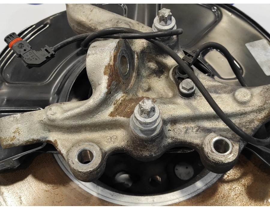 Recambio de mangueta delantera derecha para mercedes-benz clase e (w212) lim. 3.0 cdi cat referencia OEM IAM   