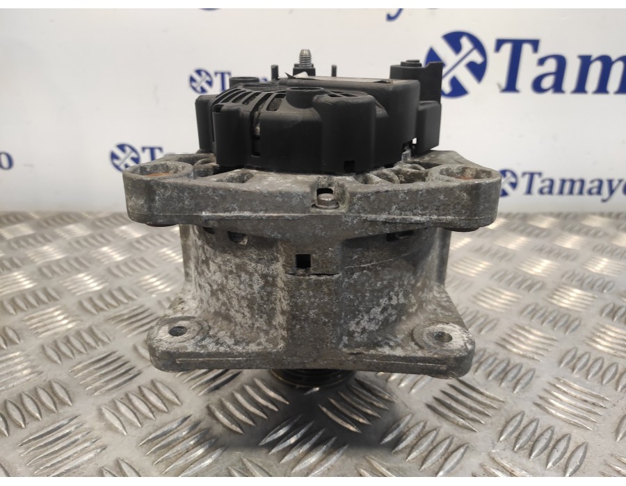 Recambio de alternador para renault megane ii berlina 5p 1.6 16v referencia OEM IAM 8200323126 TG11C027 2542855B