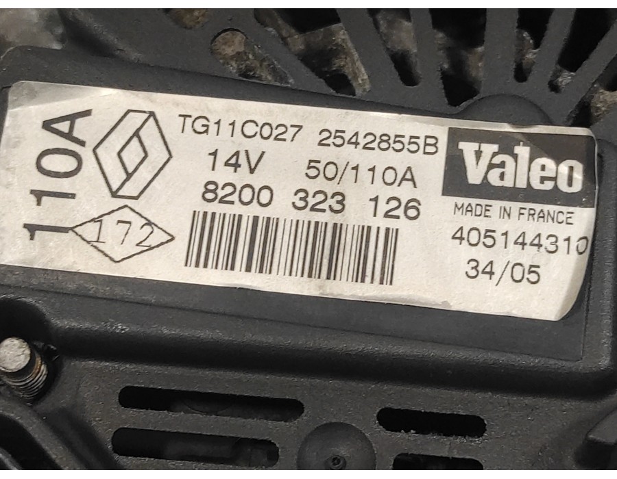 Recambio de alternador para renault megane ii berlina 5p 1.6 16v referencia OEM IAM 8200323126 TG11C027 2542855B