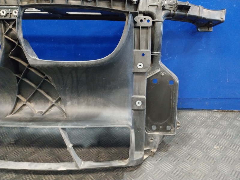 Recambio de panel frontal para bmw serie 1 berlina (e81/e87) referencia OEM IAM 1857515016  