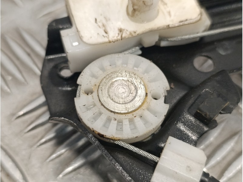 Recambio de elevalunas delantero derecho para peugeot 308 1.6 blue-hdi fap referencia OEM IAM 9678189780  A73897111