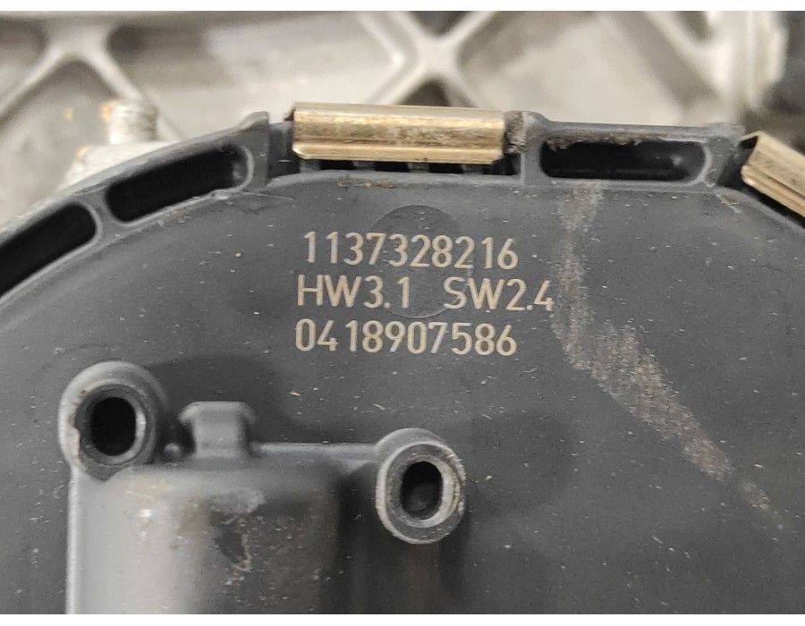 Recambio de motor limpia delantero para volvo s40 berlina 2.4 cat referencia OEM IAM 0390241924 1137328216 30699344