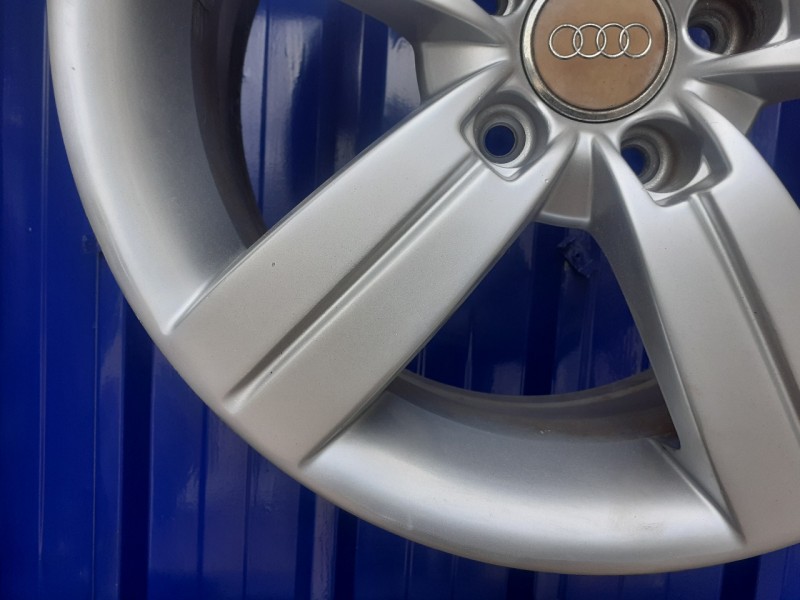 Recambio de llanta para audi tt (8j3/8j9) 2.0 16v tfsi referencia OEM IAM 8J0601025C  