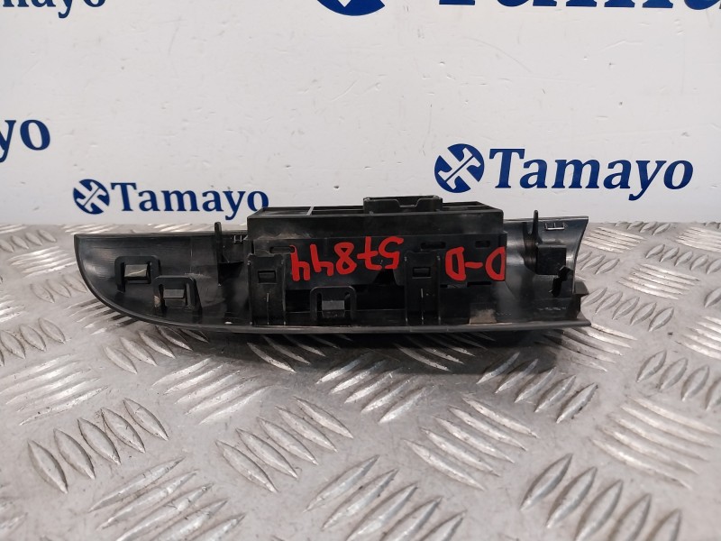 Recambio de mando elevalunas delantero derecho para nissan juke (f15) referencia OEM IAM 254111KA5A  