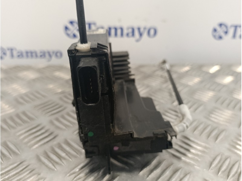 Recambio de cerradura puerta delantera izquierda para peugeot 308 1.6 blue-hdi fap referencia OEM IAM 9810309480  