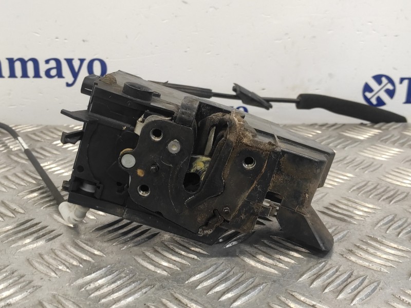 Recambio de cerradura puerta delantera derecha para peugeot 308 1.6 blue-hdi fap referencia OEM IAM 9810309380  