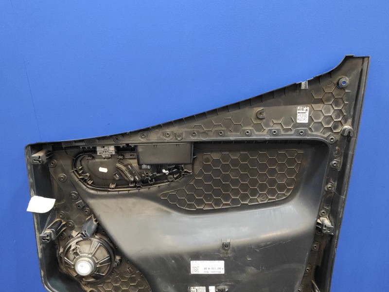 Recambio de guarnecido puerta delantera izquierda para mercedes-benz sprinter iii furgón fwd referencia OEM IAM A9077201600  