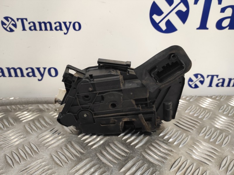 Recambio de cerradura puerta delantera derecha para seat leon (5f1) 1.6 tdi referencia OEM IAM 5K1837016E  