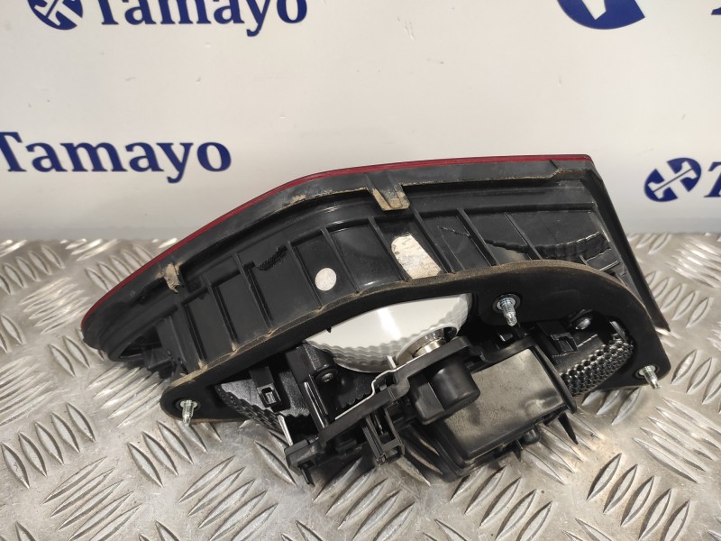 Recambio de piloto trasero derecho interior para seat leon (5f1) 1.6 tdi referencia OEM IAM 5F0945094B  90020452