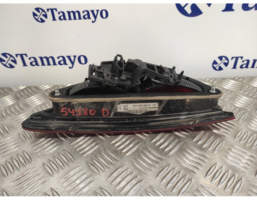 Recambio de piloto trasero derecho interior para seat leon (5f1) 1.6 tdi referencia OEM IAM 5F0945094B  90020452