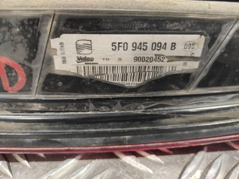 Recambio de piloto trasero derecho interior para seat leon (5f1) 1.6 tdi referencia OEM IAM 5F0945094B  90020452